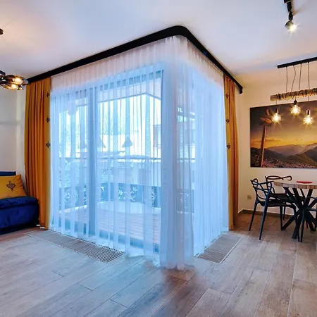 Gorski Przystanek Koziniec *